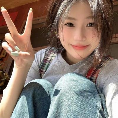 桃李笑春风